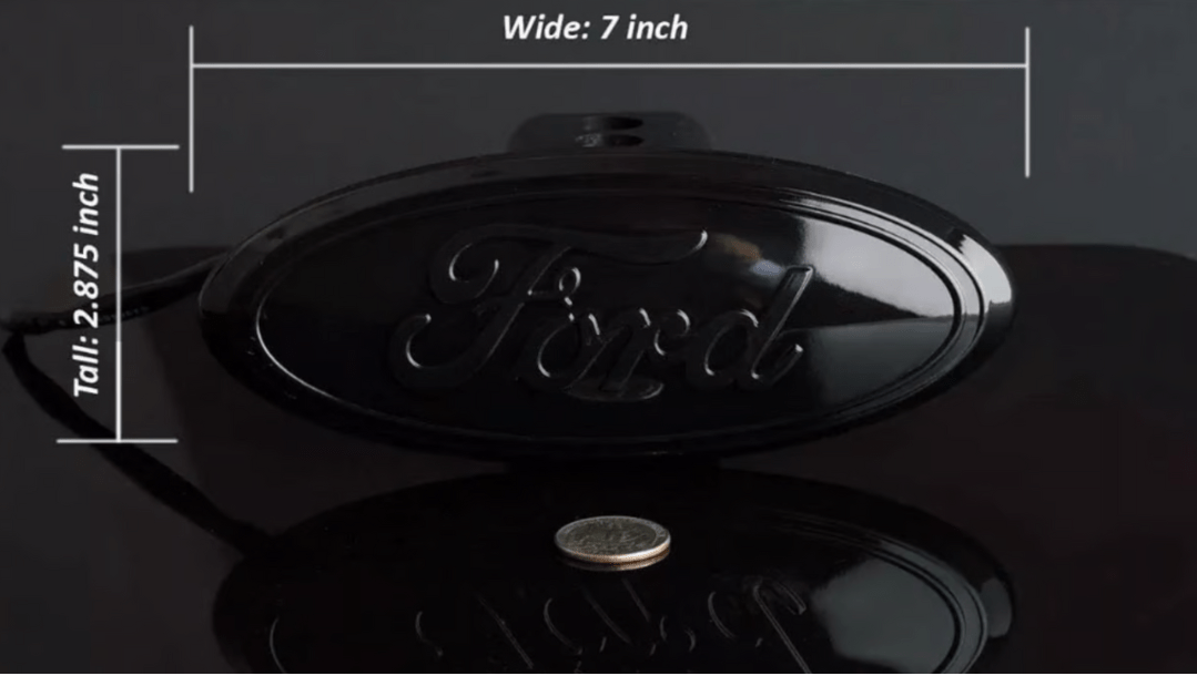 Red LED Light - Up Ford Logo Hitch Cover for 1.25" & 2" Receiver – Black FinishLED Lighted Hitch Cover