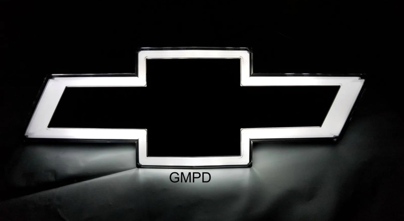 2014 - 2015 Chevy Silverado LED Grille Emblem – Chrome & Black | Illuminated Front BadgeLED Illuminated Emblems
